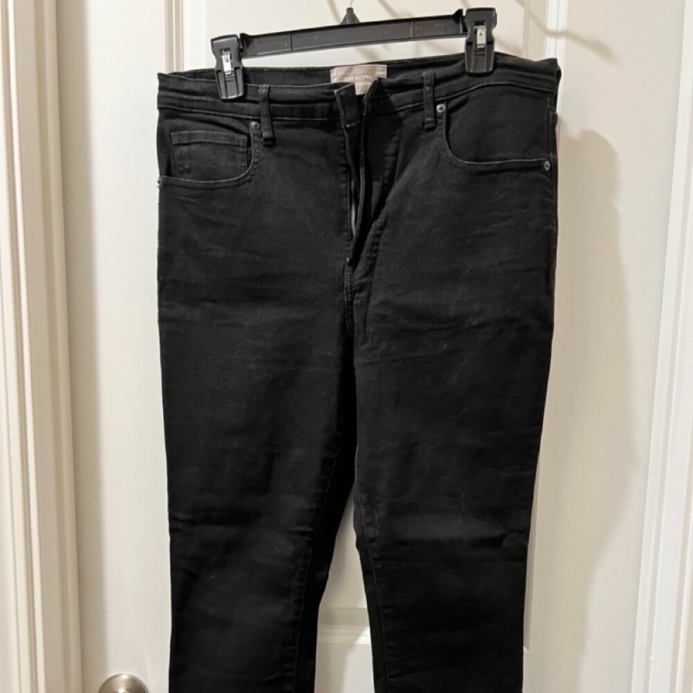Everlane High Rise Black Jeans, size 32 Ankle